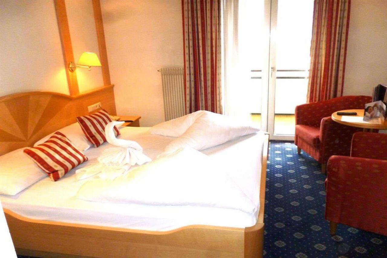 Hotel Chrys Bolzano Esterno foto