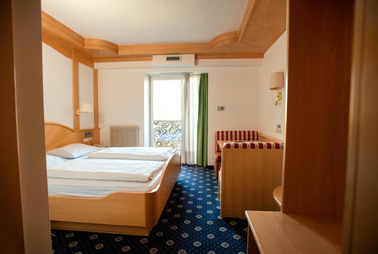 Hotel Chrys Bolzano Esterno foto