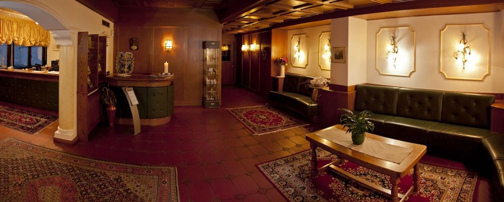 Hotel Chrys Bolzano Esterno foto