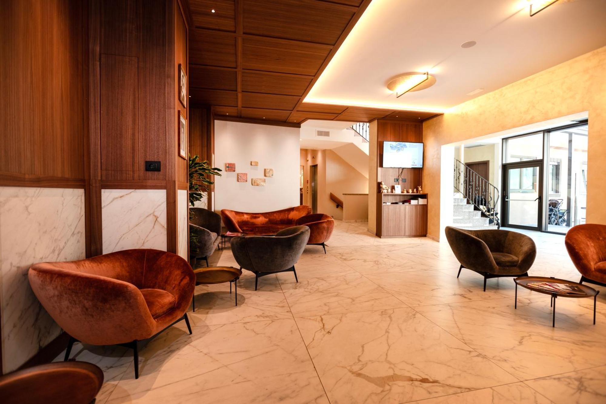 Hotel Chrys Bolzano Esterno foto