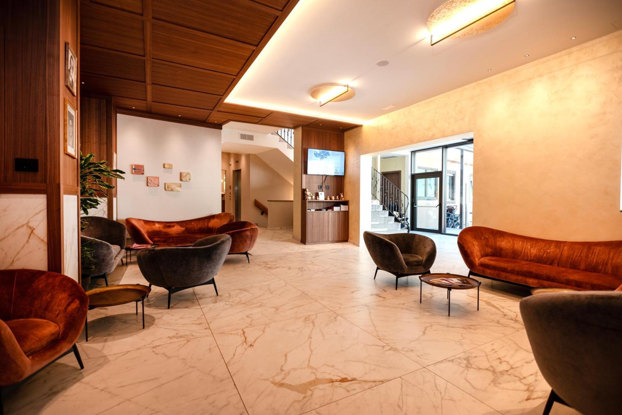 Hotel Chrys Bolzano Esterno foto